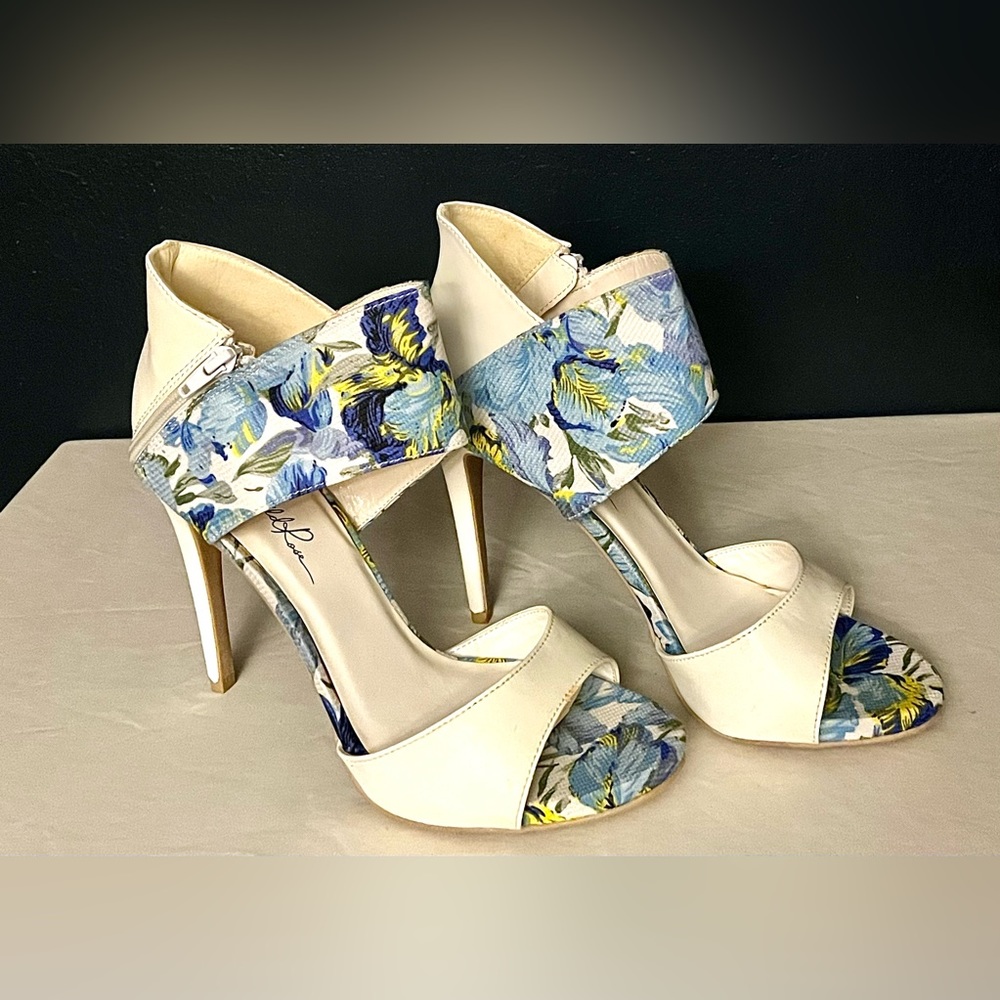 Wild Rose Ankle Cuff Stiletto Sandal Size 10